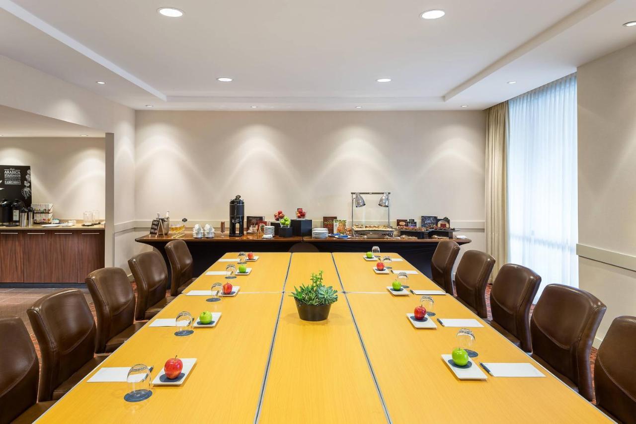 Sheraton Vancouver Airport Hotel Richmond Dış mekan fotoğraf
