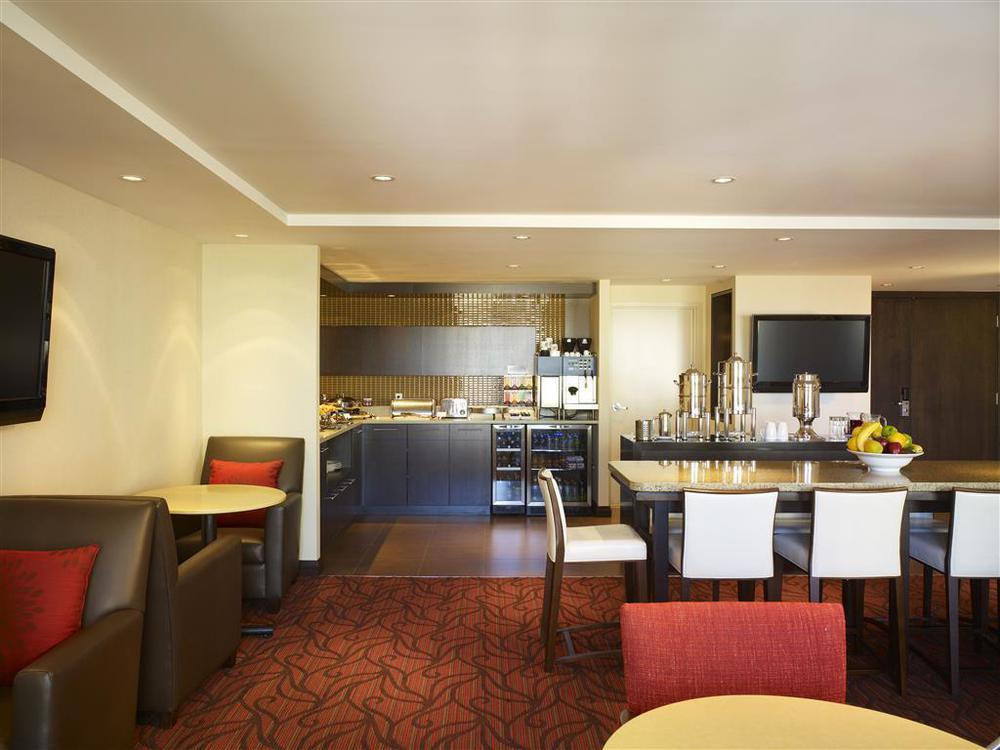 Sheraton Vancouver Airport Hotel Richmond Restoran fotoğraf